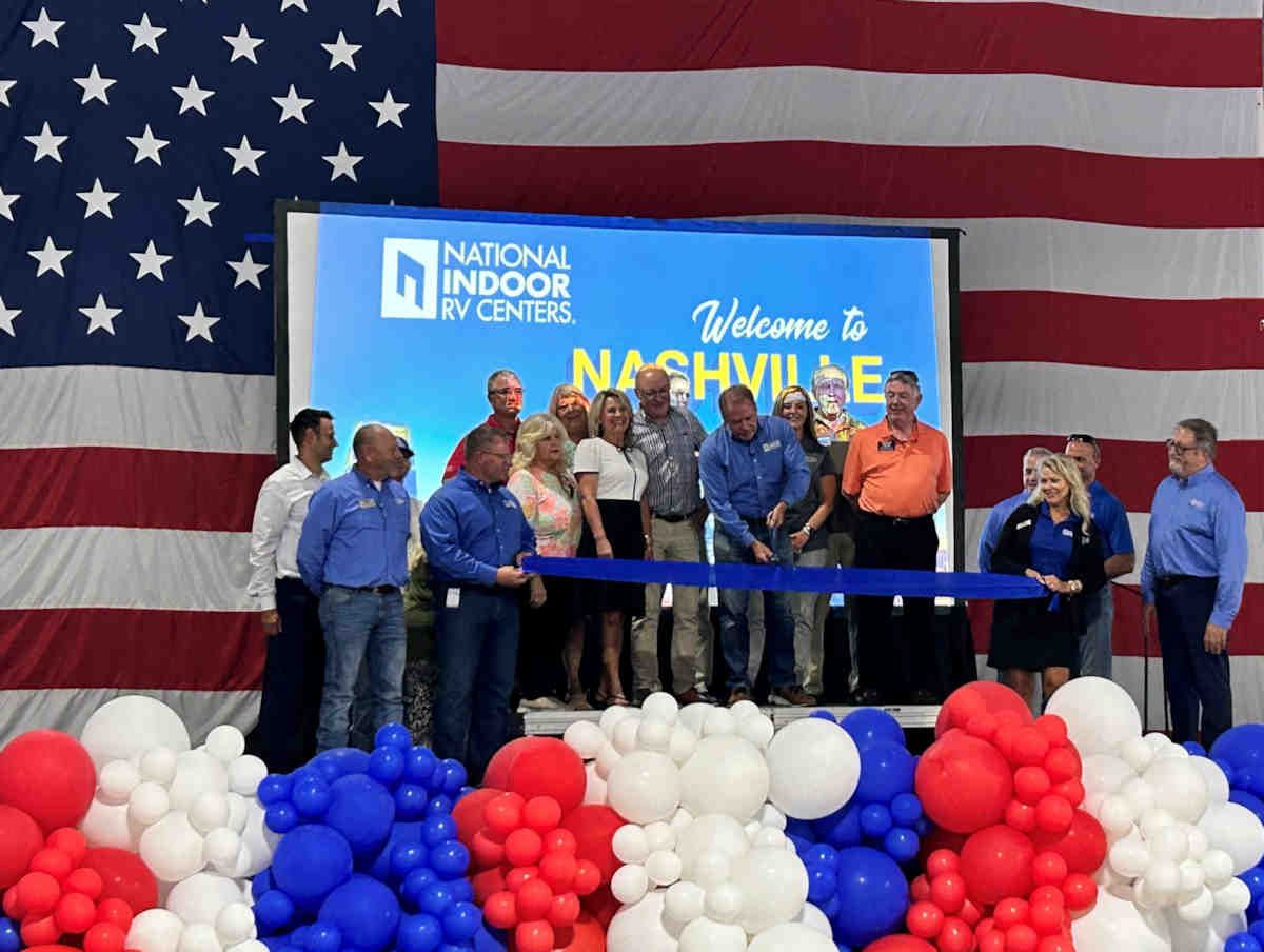 National Indoors RV Centers Ribbon Cutting in Lebanon, TN