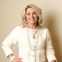 Melanie Minter, President - Lebanon Chamber of Commerce